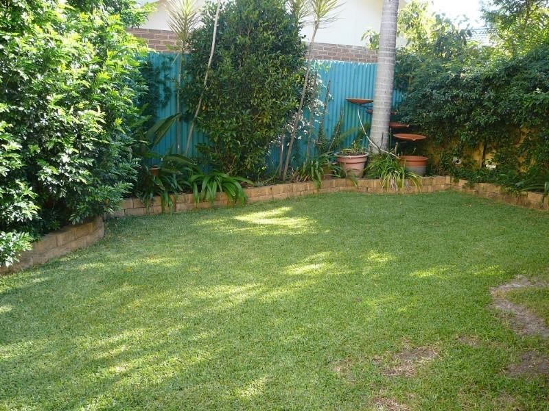 Paradise Point QLD 4216