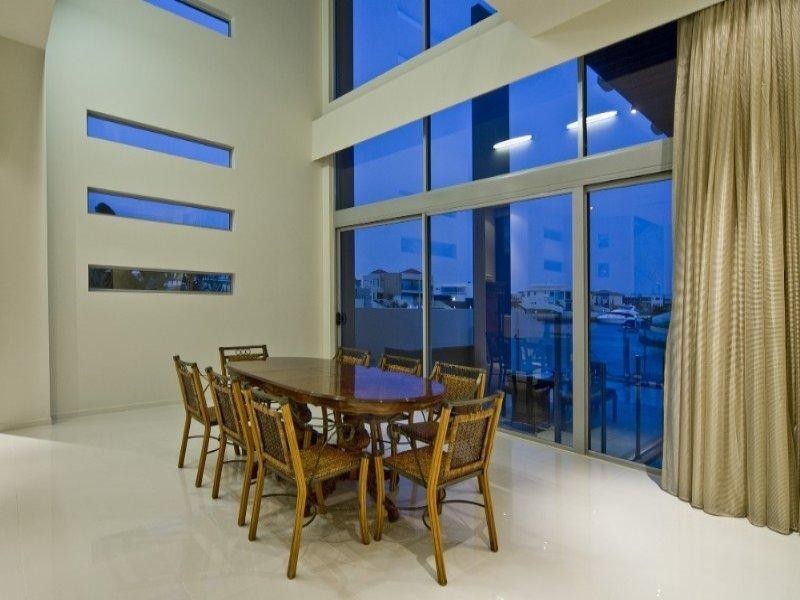 97 The Sovereign Mile, Paradise Point QLD 4216