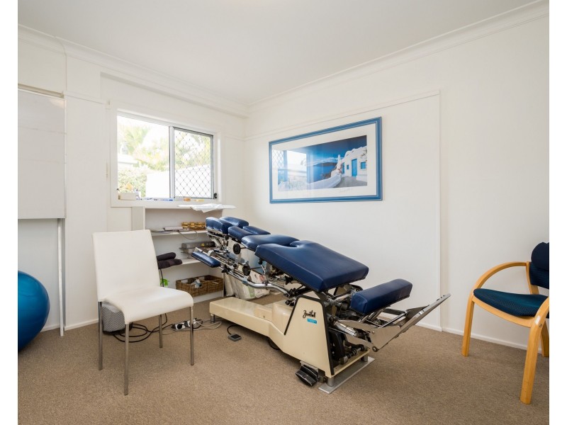 143 Bayview Street, Runaway Bay QLD 4216