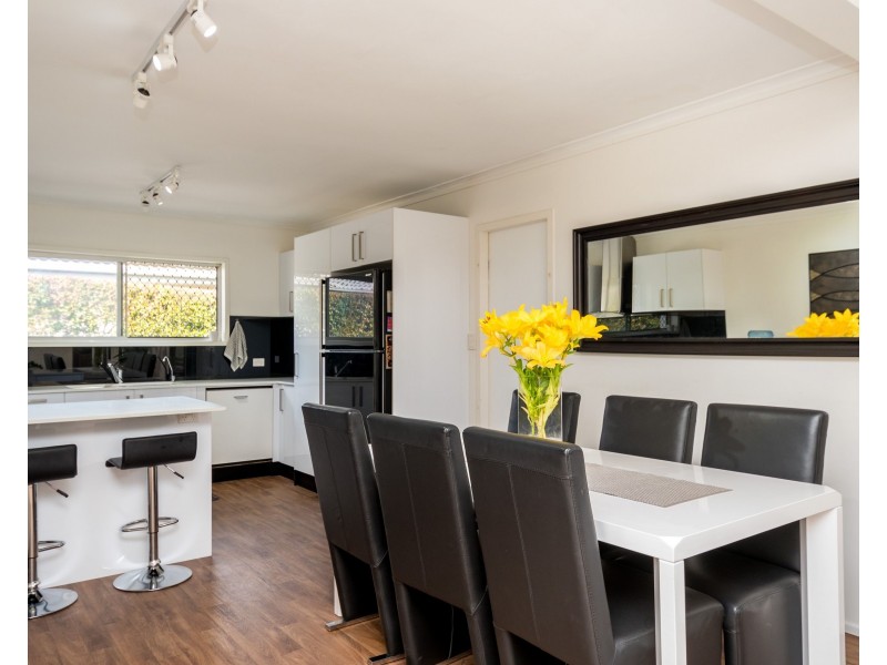 143 Bayview Street, Runaway Bay QLD 4216