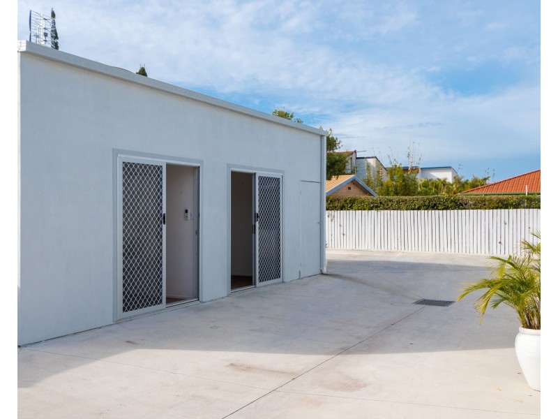 143 Bayview Street, Runaway Bay QLD 4216