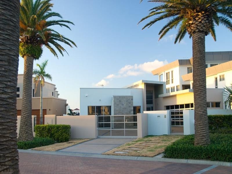 Paradise Point QLD 4216