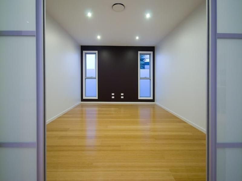 Paradise Point QLD 4216