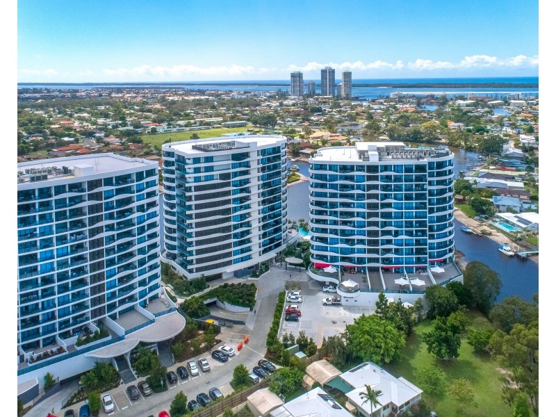 11107/5 Harbour Side Court, Biggera Waters QLD 4216