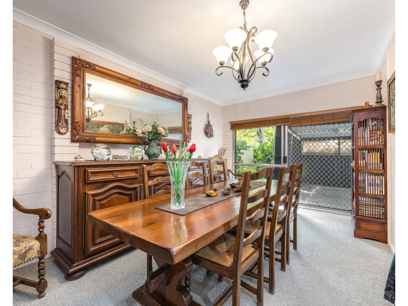 18 Goorawin Street, Runaway Bay QLD 4216