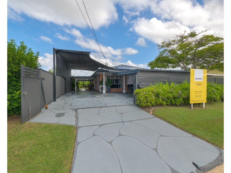 18 Goorawin Street, Runaway Bay QLD 4216