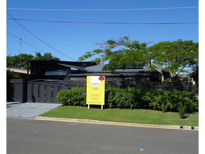 18 Goorawin Street, Runaway Bay QLD 4216