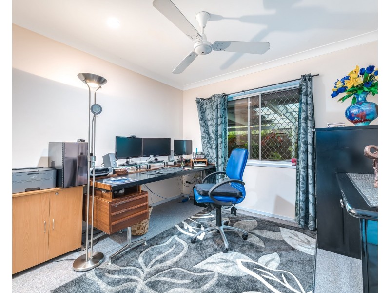 18 Goorawin Street, Runaway Bay QLD 4216