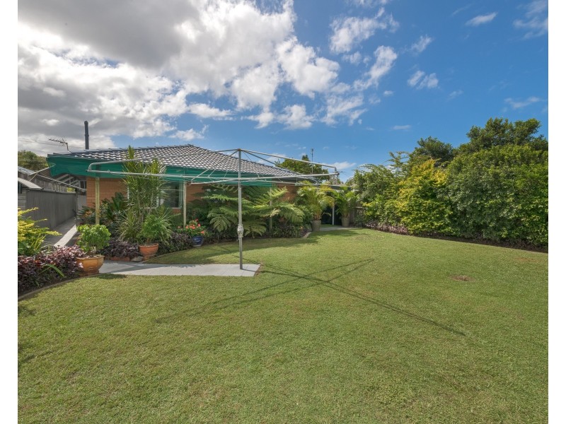 18 Goorawin Street, Runaway Bay QLD 4216
