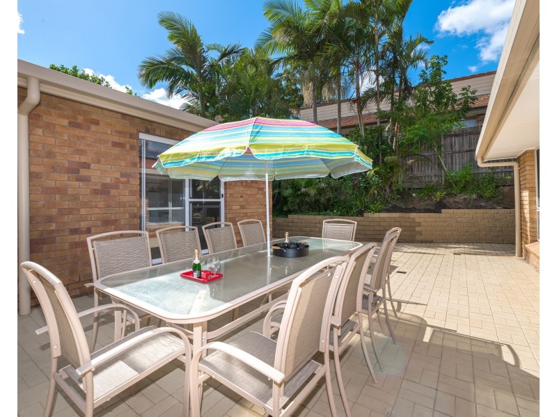 24 Pinevale Drive, Oxenford QLD 4210