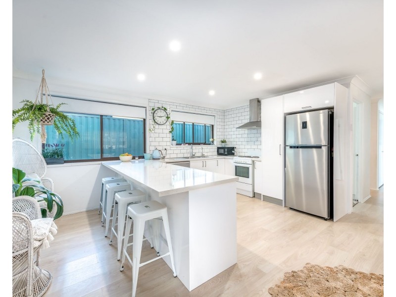 43 Baratta Street, Southport QLD 4215