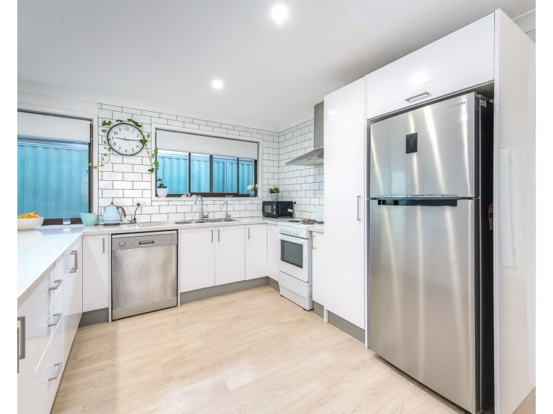 43 Baratta Street, Southport QLD 4215