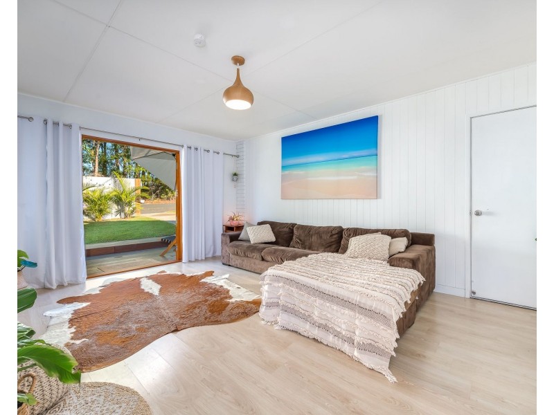 43 Baratta Street, Southport QLD 4215