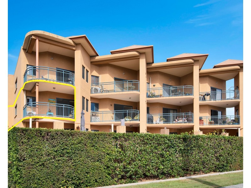 8/83 Brighton Street, Biggera Waters QLD 4216