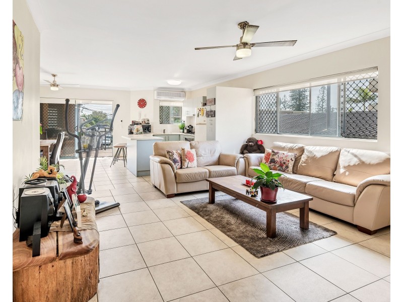 8/83 Brighton Street, Biggera Waters QLD 4216