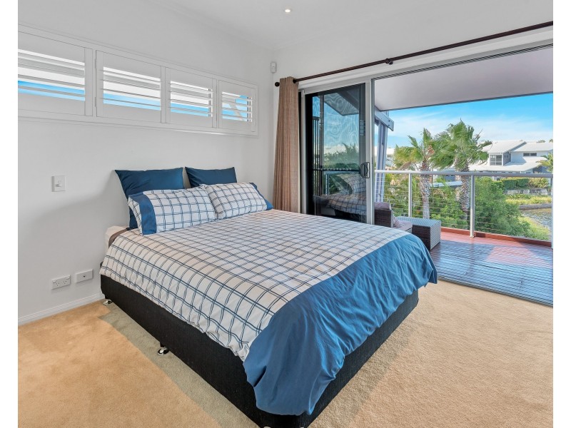 70/181 Lae Drive, Coombabah QLD 4216