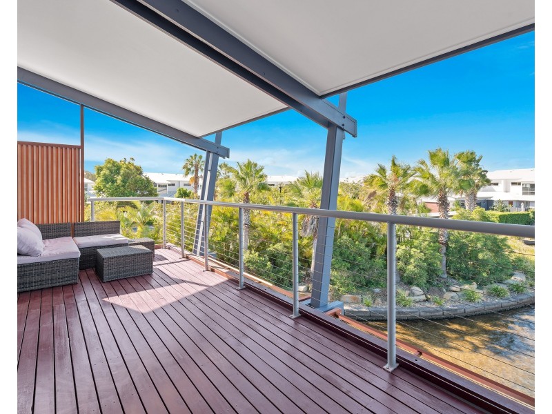 70/181 Lae Drive, Coombabah QLD 4216