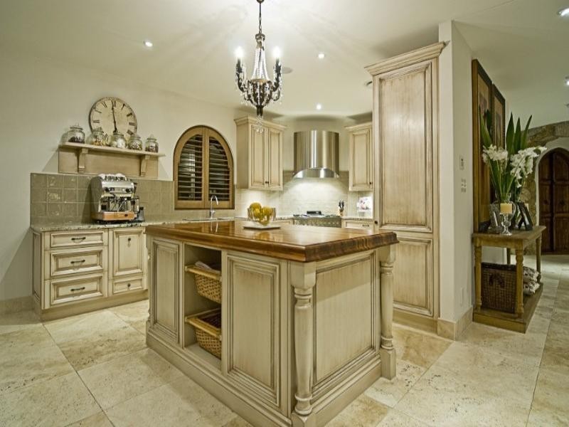 52 Royal Albert Crescent, Paradise Point QLD 4216