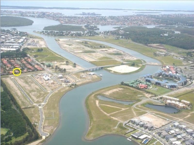 Hope Island QLD 4212