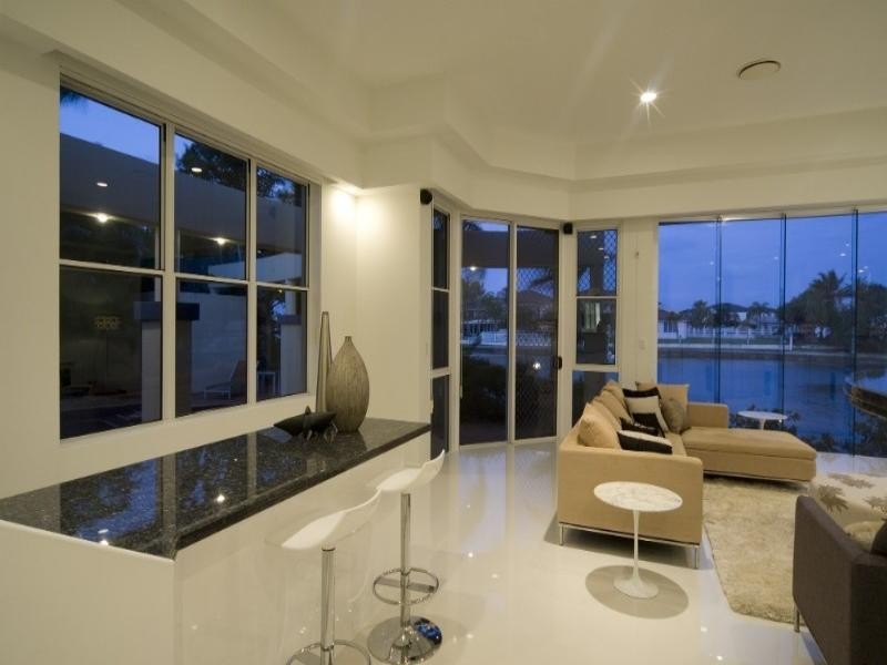 9 Excalibur Court, Paradise Point QLD 4216