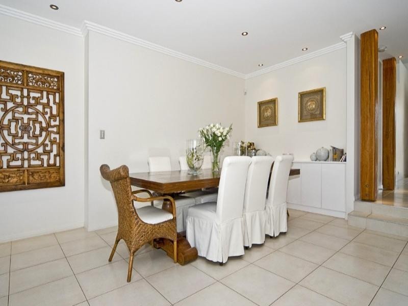 Paradise Point QLD 4216