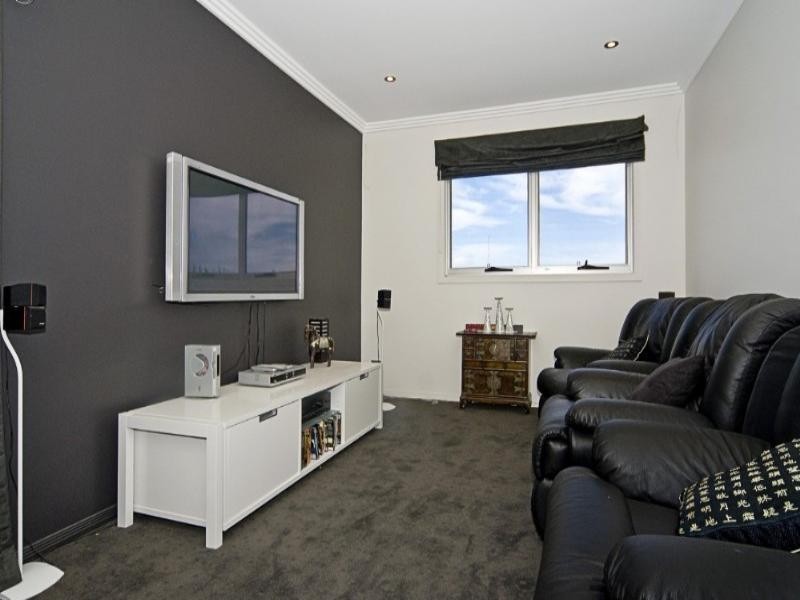 Paradise Point QLD 4216