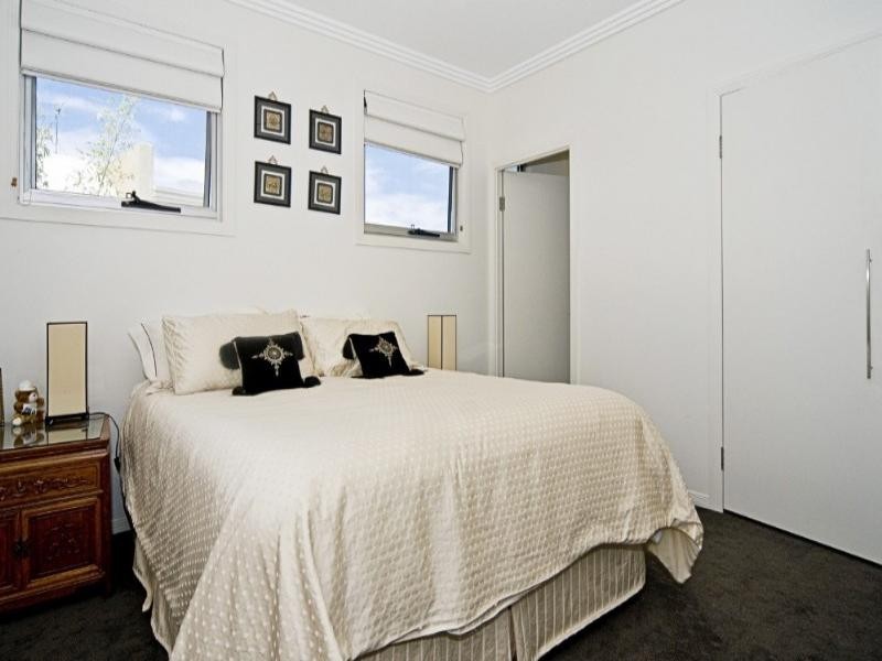 Paradise Point QLD 4216