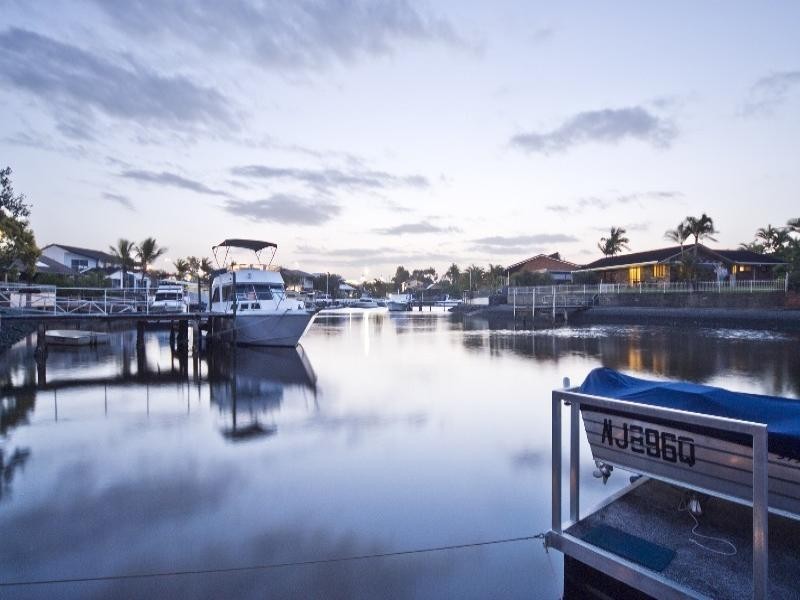 7 Simbai Street, Runaway Bay QLD 4216