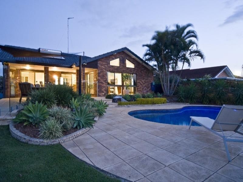 7 Simbai Street, Runaway Bay QLD 4216