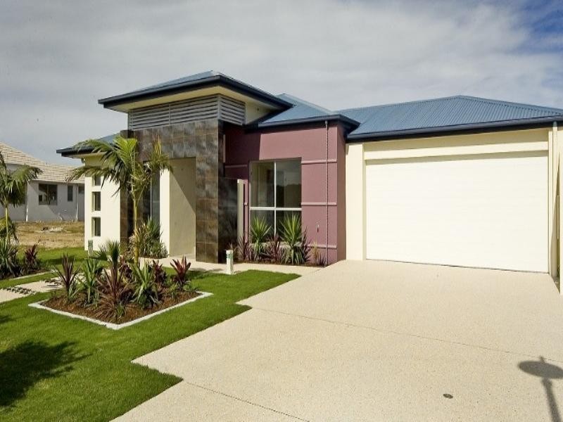 Hope Island QLD 4212