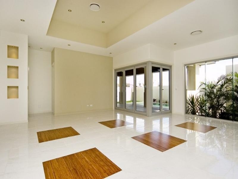 Hope Island QLD 4212