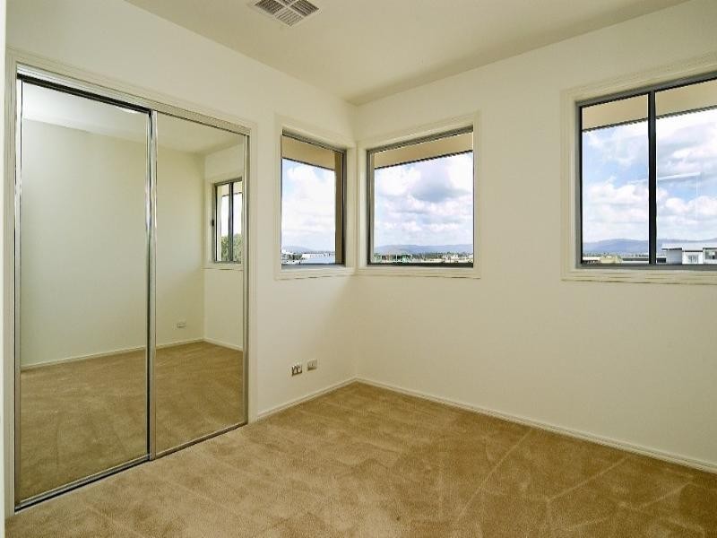 Hope Island QLD 4212