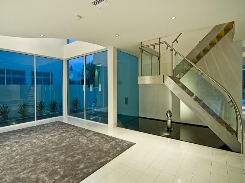 Paradise Point QLD 4216