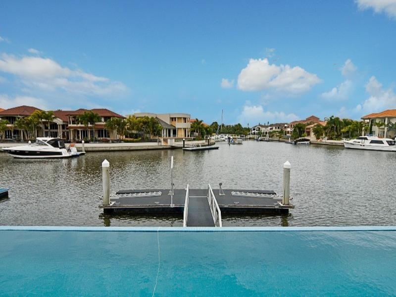 Paradise Point QLD 4216