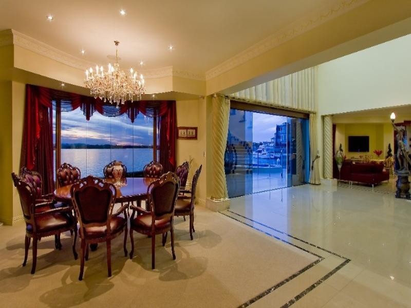 Paradise Point QLD 4216