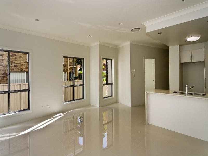 Paradise Point QLD 4216