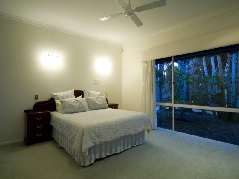 51 Nirvana Court, Runaway Bay QLD 4216
