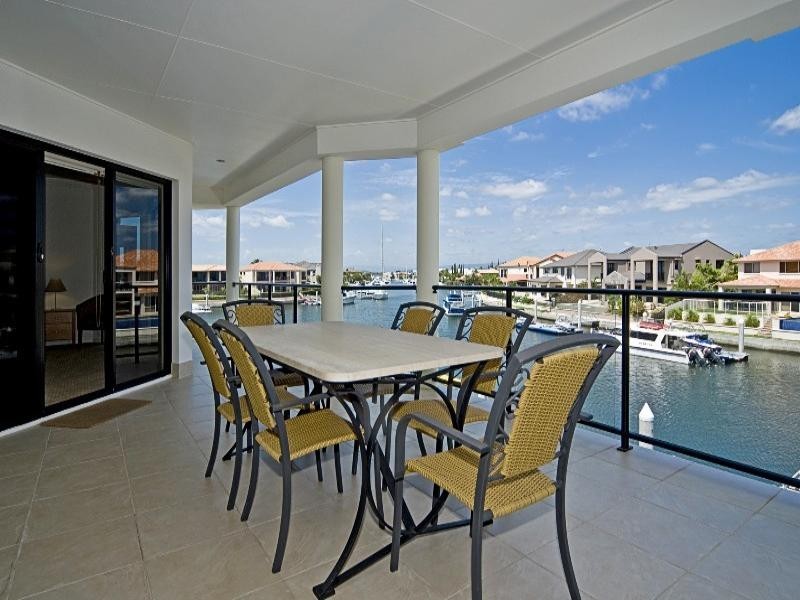 Paradise Point QLD 4216