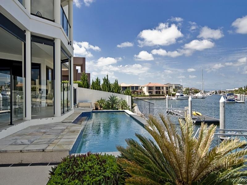 Paradise Point QLD 4216