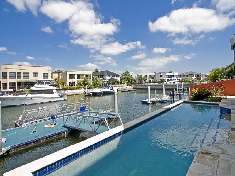 Paradise Point QLD 4216