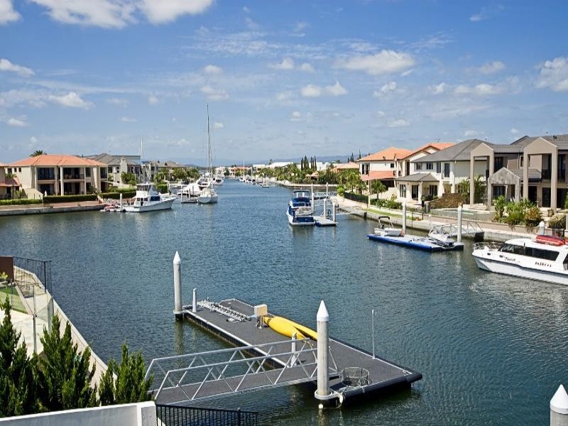 Paradise Point QLD 4216