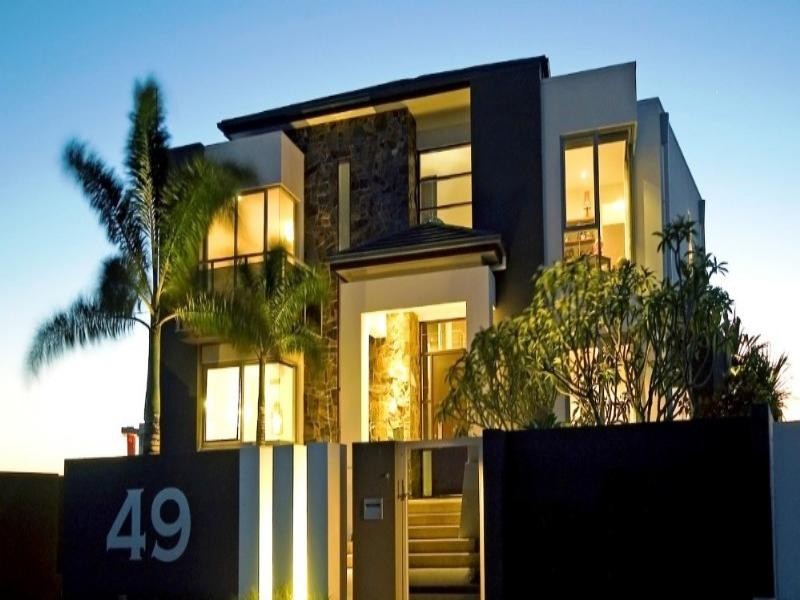 Paradise Point QLD 4216