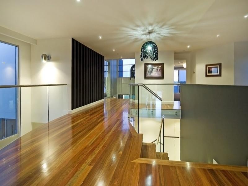 Paradise Point QLD 4216