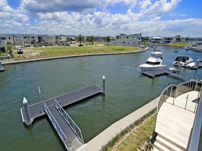 Paradise Point QLD 4216