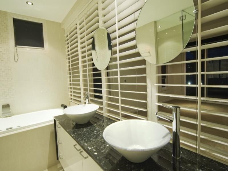 34 Brittanic Crescent, Paradise Point QLD 4216