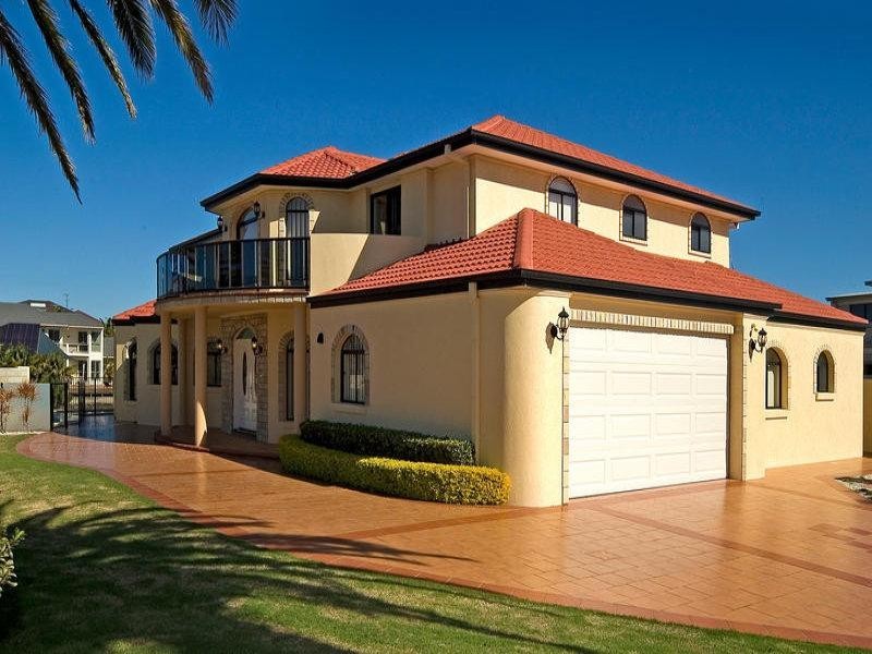 Paradise Point QLD 4216