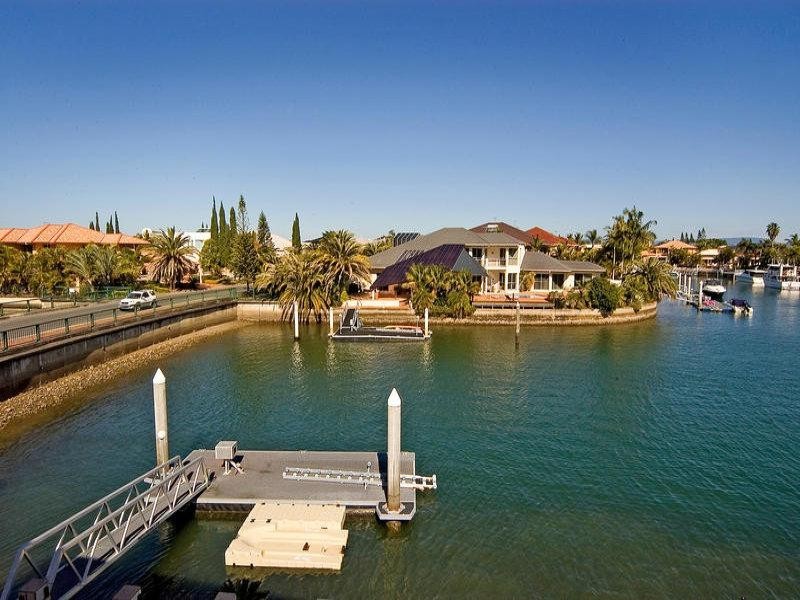 Paradise Point QLD 4216
