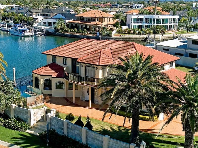 Paradise Point QLD 4216