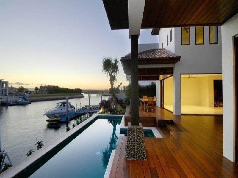 Paradise Point QLD 4216