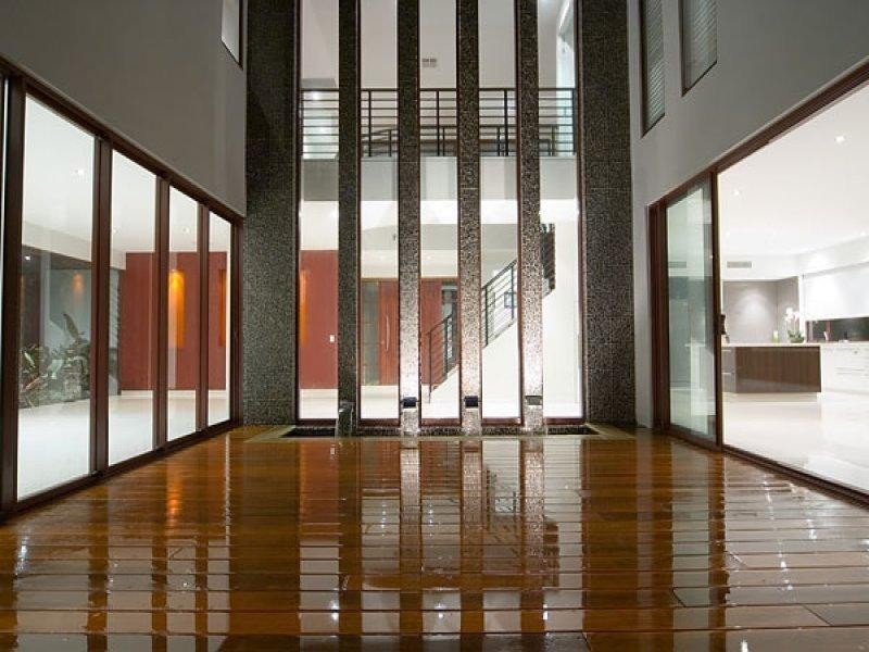 Paradise Point QLD 4216